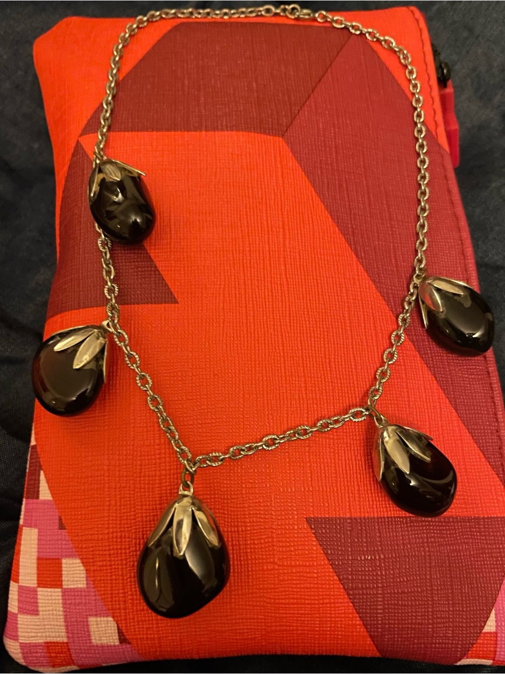 Vintage Black Teardrop Pendant Choker Necklace - Women Jewelry